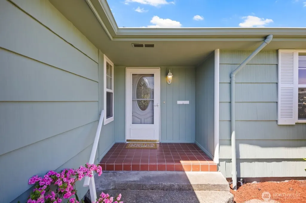 528 Wetmore Avenue Everett WA 98201