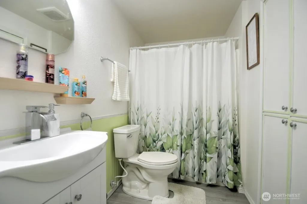 4035 Indian Summer Drive SE Olympia WA 98513