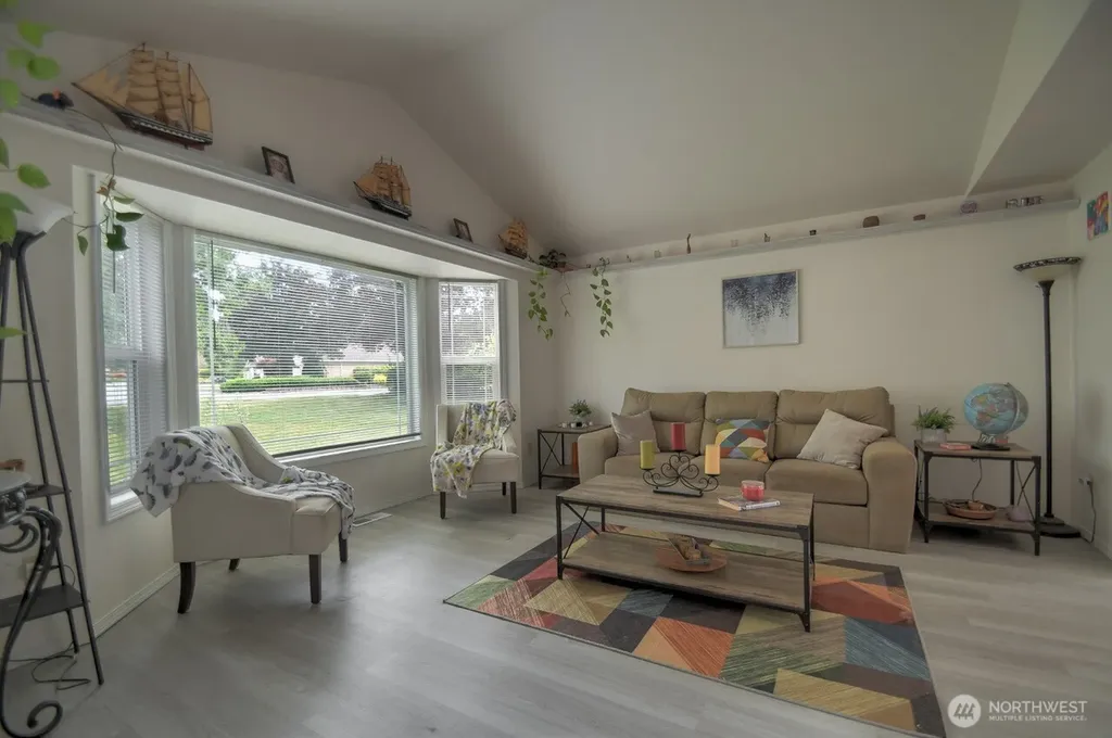 4035 Indian Summer Drive SE Olympia WA 98513