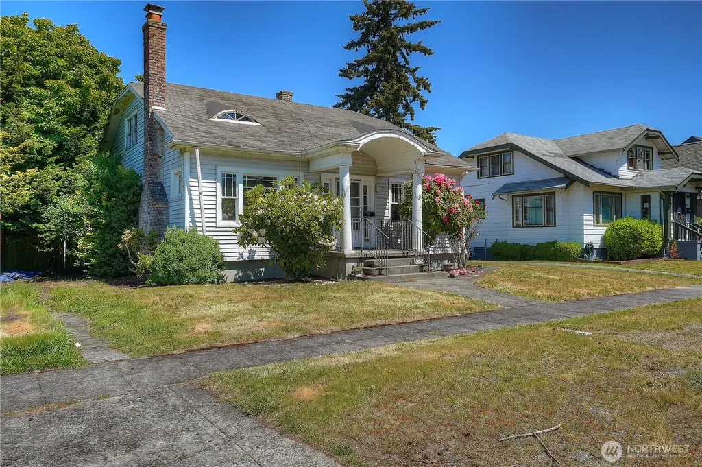 511 S 35th Street Tacoma WA 98418