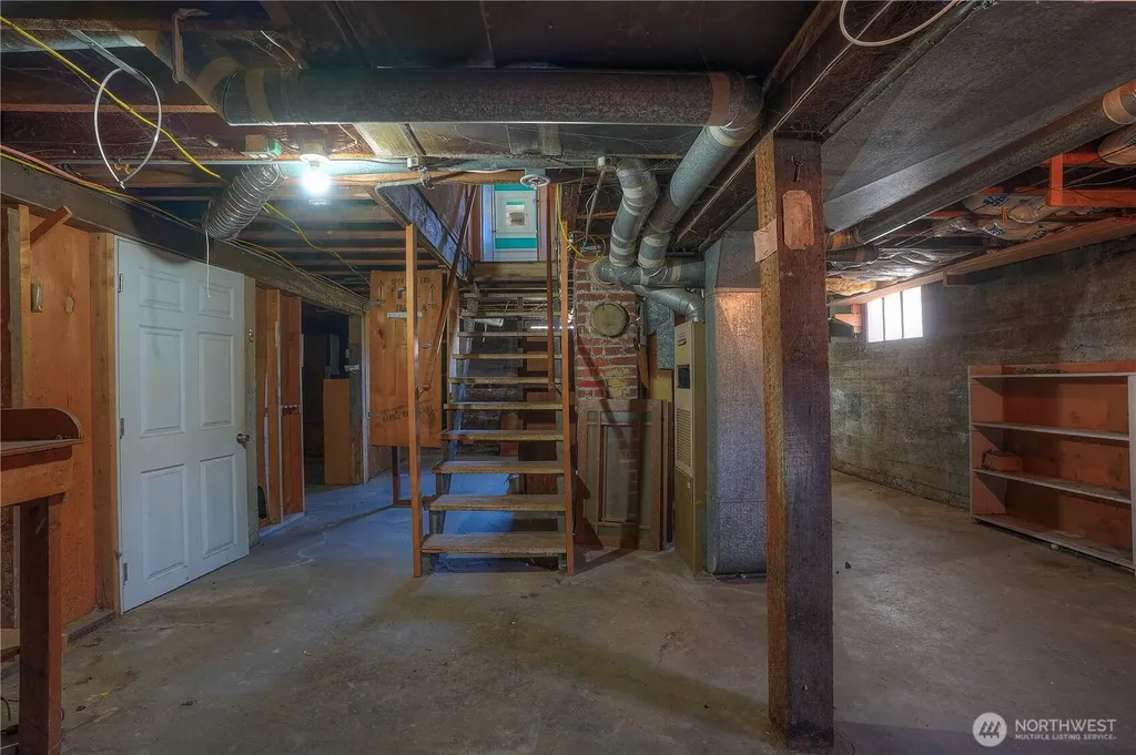 511 S 35th Street Tacoma WA 98418