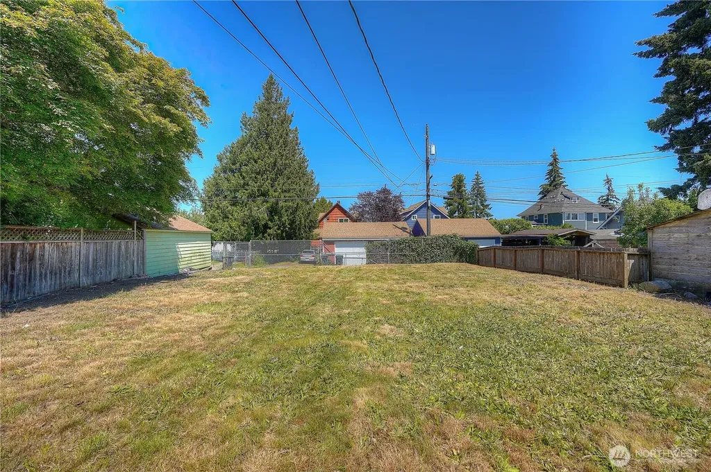 511 S 35th Street Tacoma WA 98418