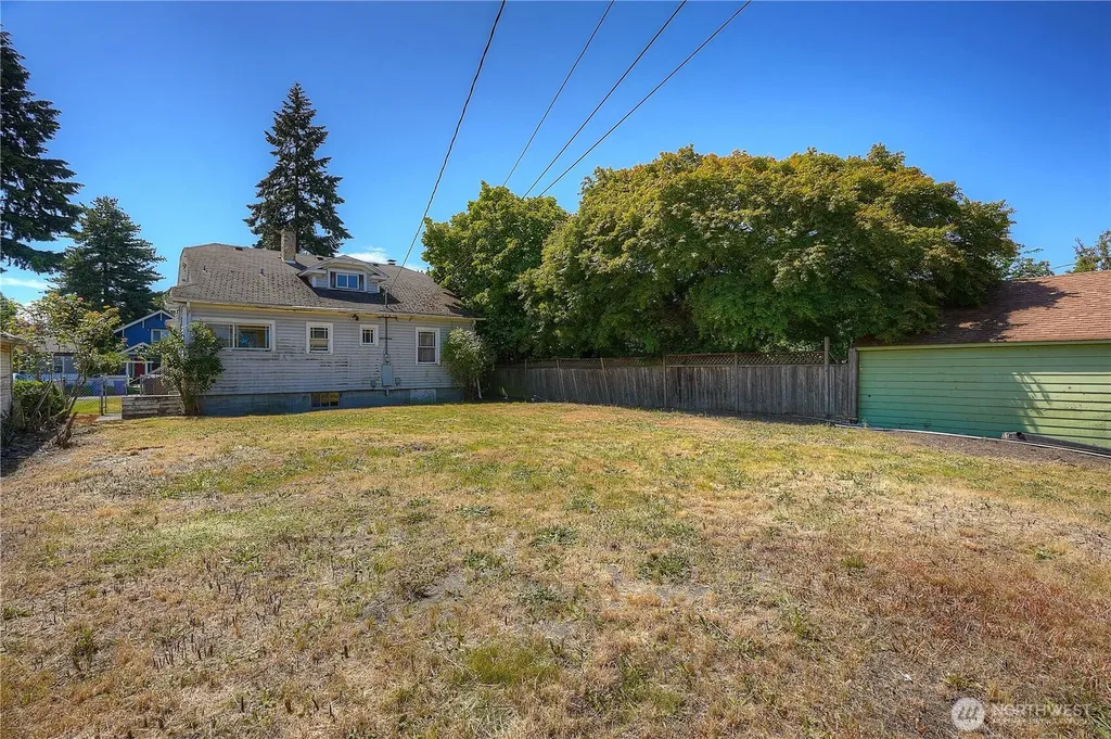 511 S 35th Street Tacoma WA 98418