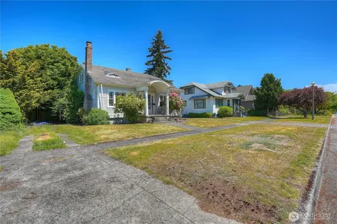 511 S 35th Street Tacoma WA 98418