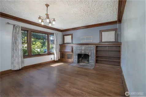 511 S 35th Street Tacoma WA 98418
