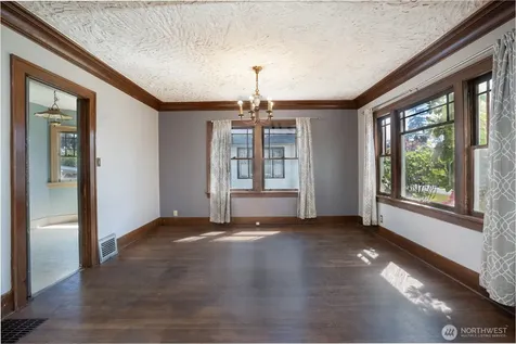 511 S 35th Street Tacoma WA 98418