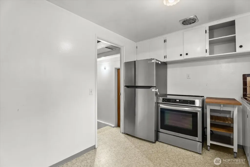 11857 22nd Avenue SW Burien WA 98146
