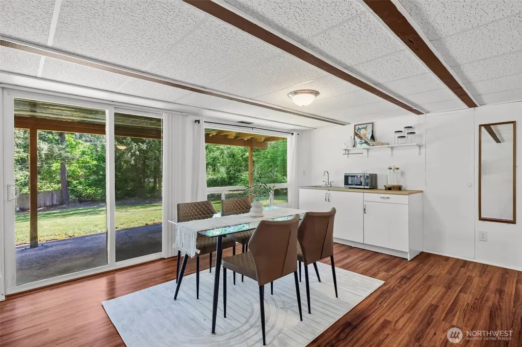 30108 2nd Avenue SW Federal Way WA 98023