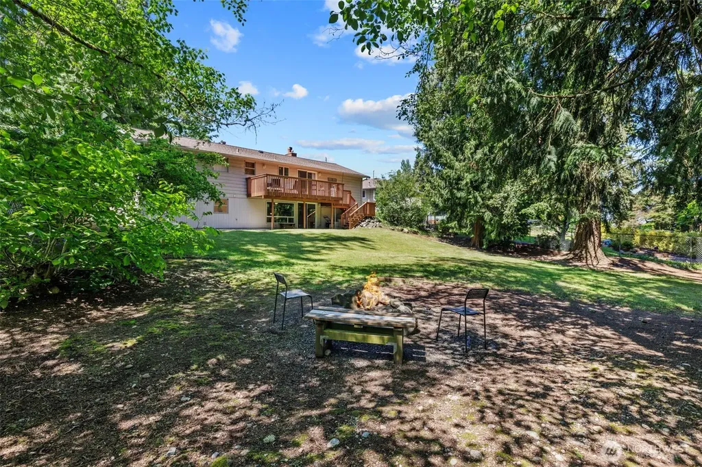 30108 2nd Avenue SW Federal Way WA 98023