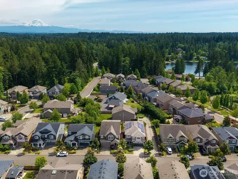 17833 SE 189th Street Renton WA 98058