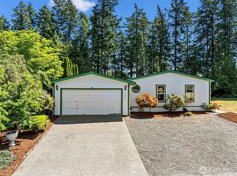2084 Hastings Lane SE Port Orchard WA 98367