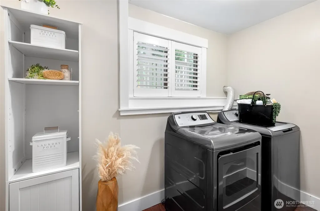 2873 Hi Crest Road Langley WA 98260