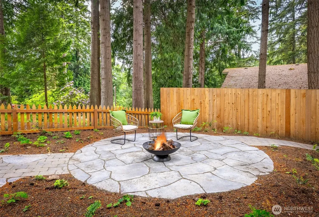 2873 Hi Crest Road Langley WA 98260