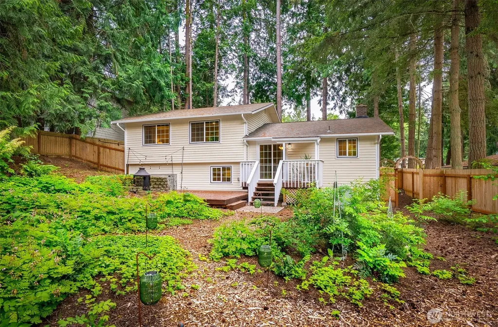 2873 Hi Crest Road Langley WA 98260