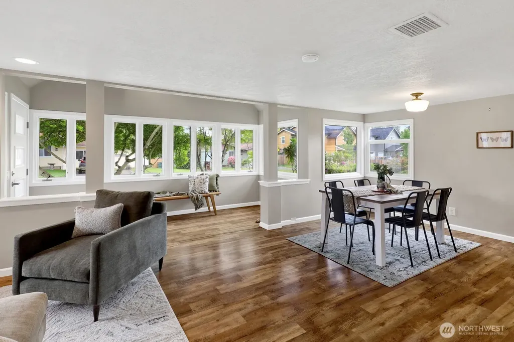 2821 Racine Street Bellingham WA 98226