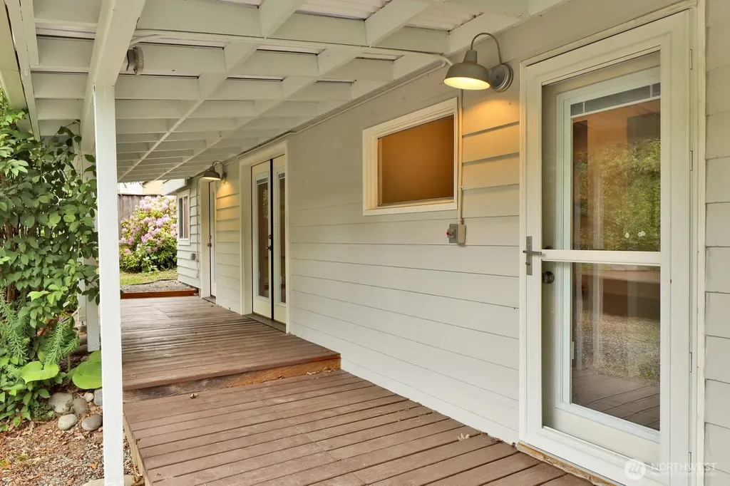 2821 Racine Street Bellingham WA 98226