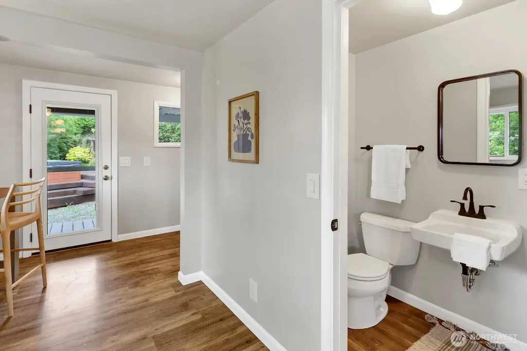 2821 Racine Street Bellingham WA 98226