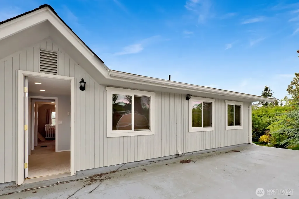2821 Racine Street Bellingham WA 98226