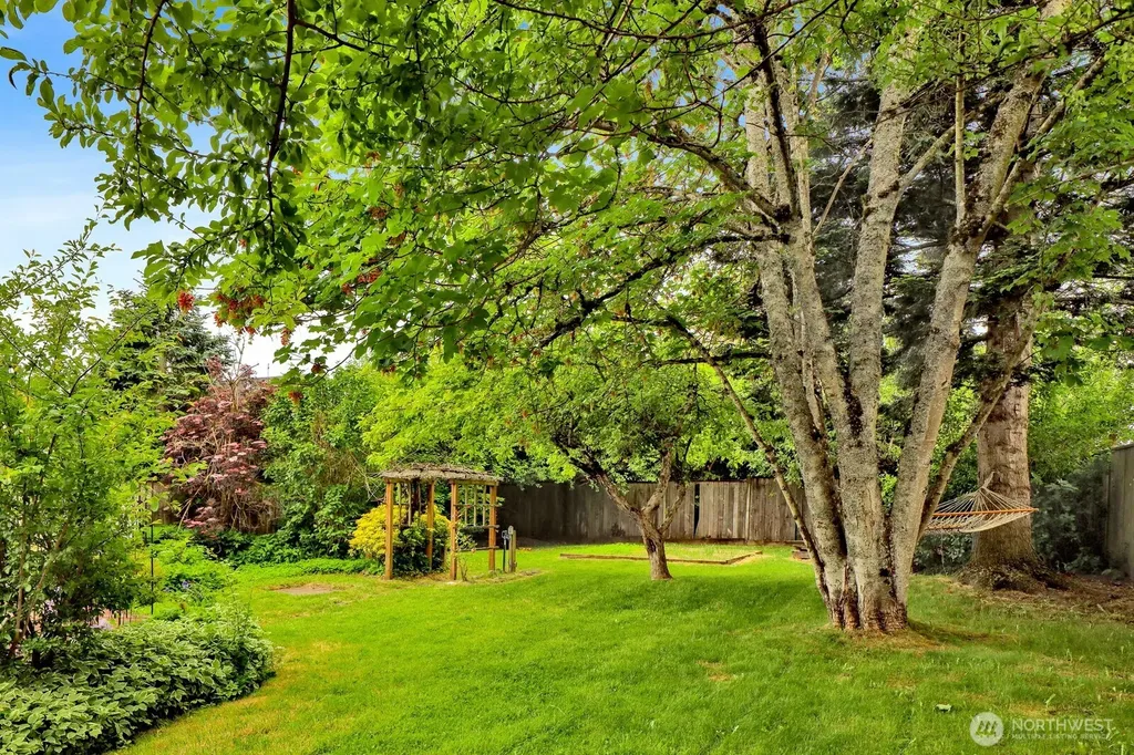 2821 Racine Street Bellingham WA 98226