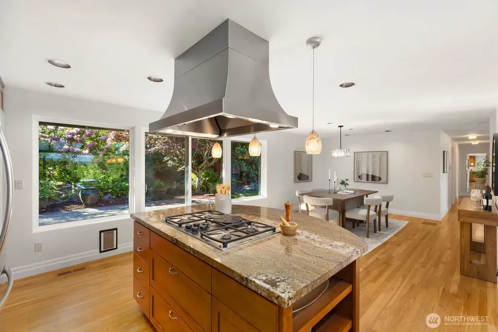 235 174th Place NE Bellevue WA 98008