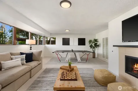 235 174th Place NE Bellevue WA 98008