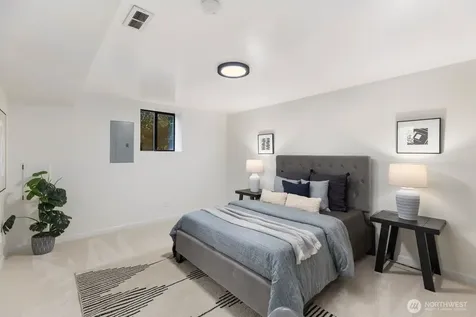 235 174th Place NE Bellevue WA 98008