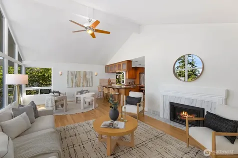 235 174th Place NE Bellevue WA 98008