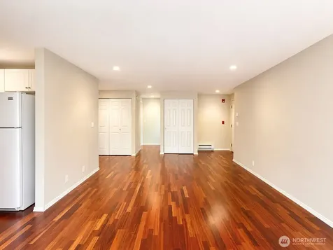 4421 249th SE Sammamish WA 98029