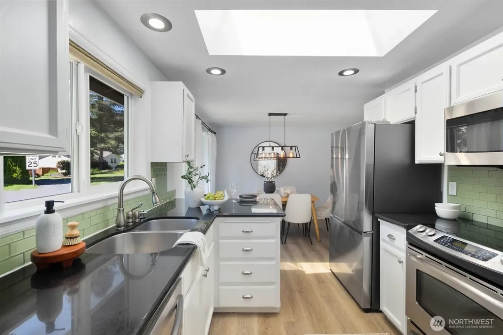 17907 25th Drive SE Bothell WA 98012
