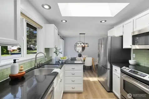 17907 25th Drive SE Bothell WA 98012