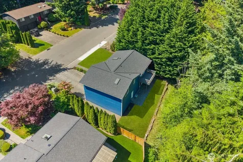 17907 25th Drive SE Bothell WA 98012