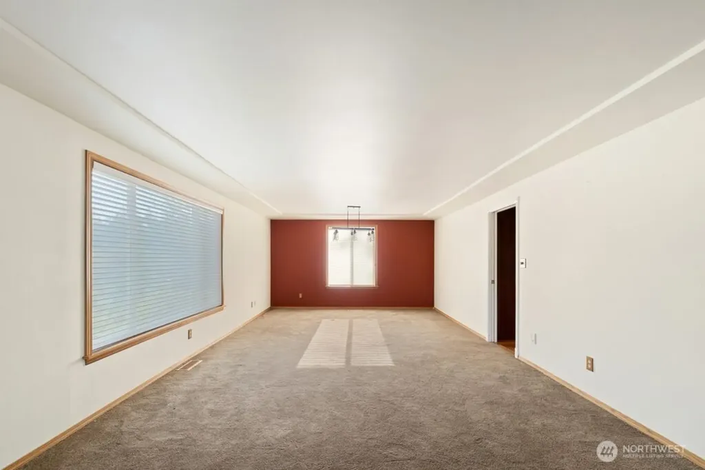 2410 304th Street E Roy WA 98580