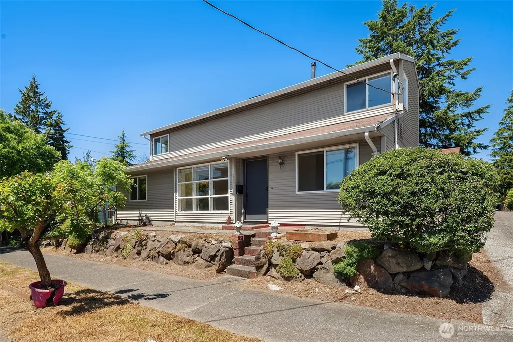 2816 NW 80th Street Seattle WA 98117