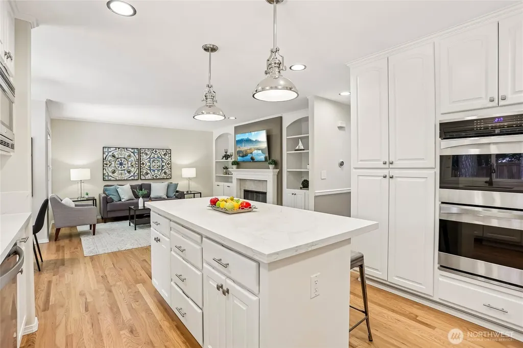 2906 257th Place SE Sammamish WA 98075