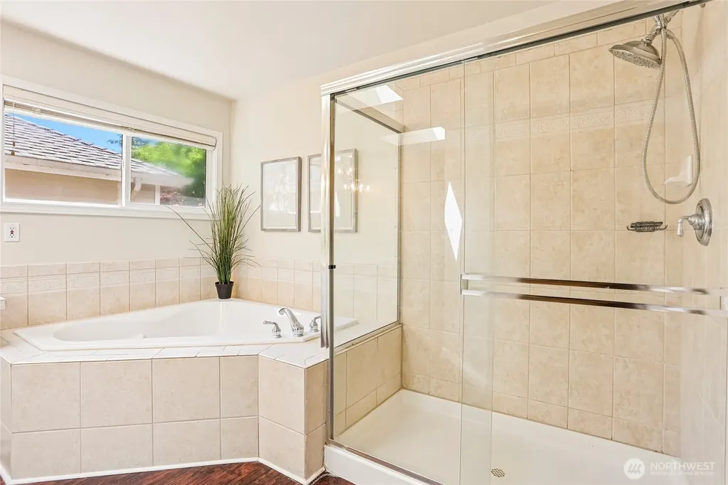 2906 257th Place SE Sammamish WA 98075