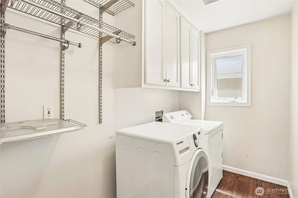 2906 257th Place SE Sammamish WA 98075