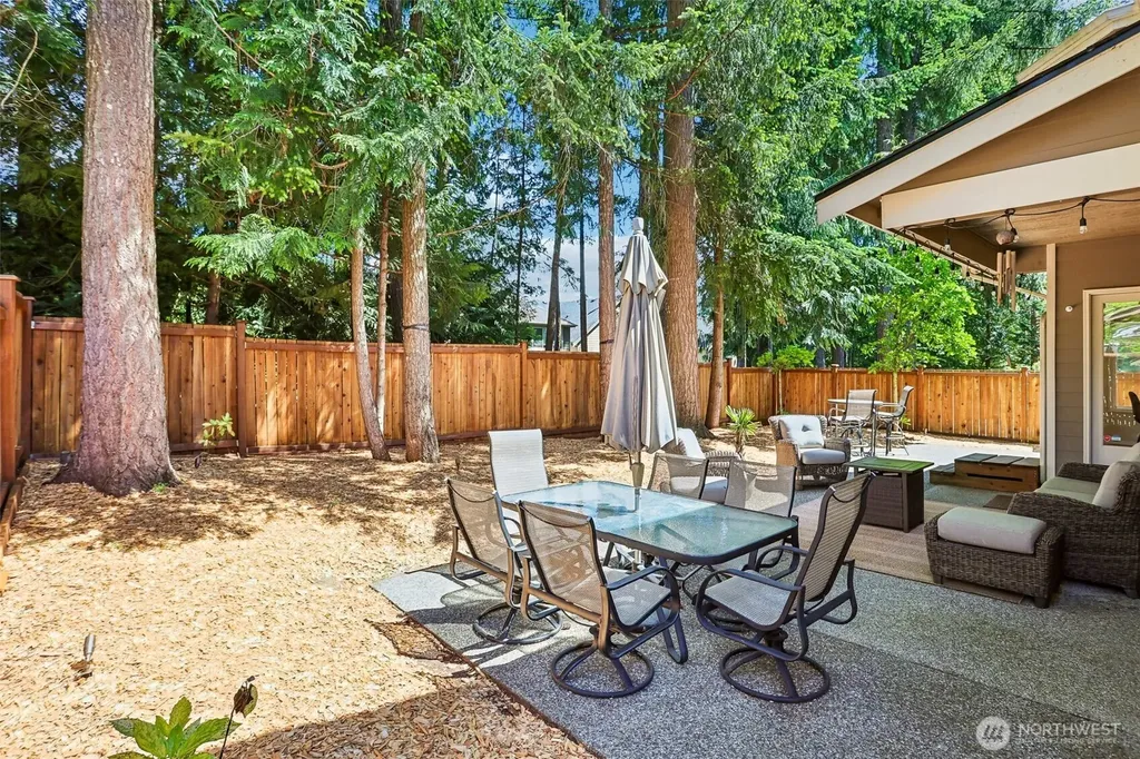 2906 257th Place SE Sammamish WA 98075
