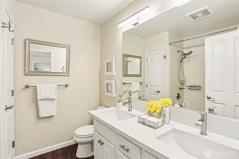 2906 257th Place SE Sammamish WA 98075
