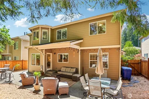 2906 257th Place SE Sammamish WA 98075