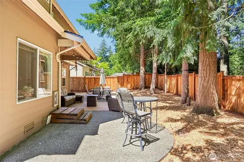 2906 257th Place SE Sammamish WA 98075