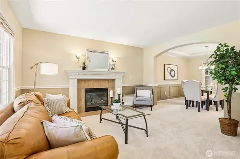 2906 257th Place SE Sammamish WA 98075