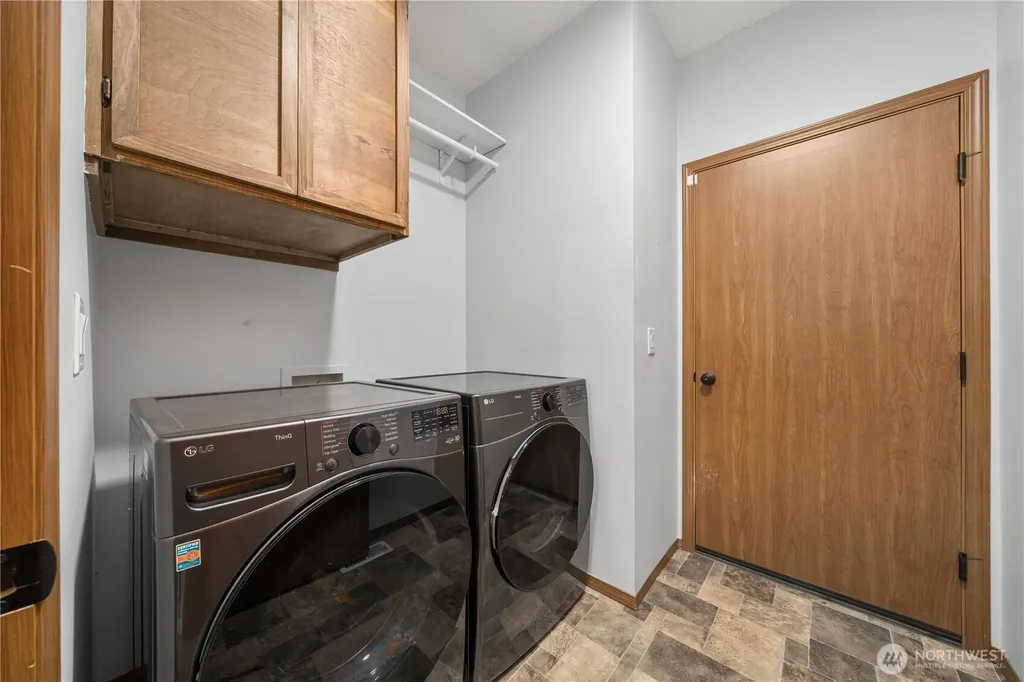 19611 117th Street E Bonney Lake WA 98391