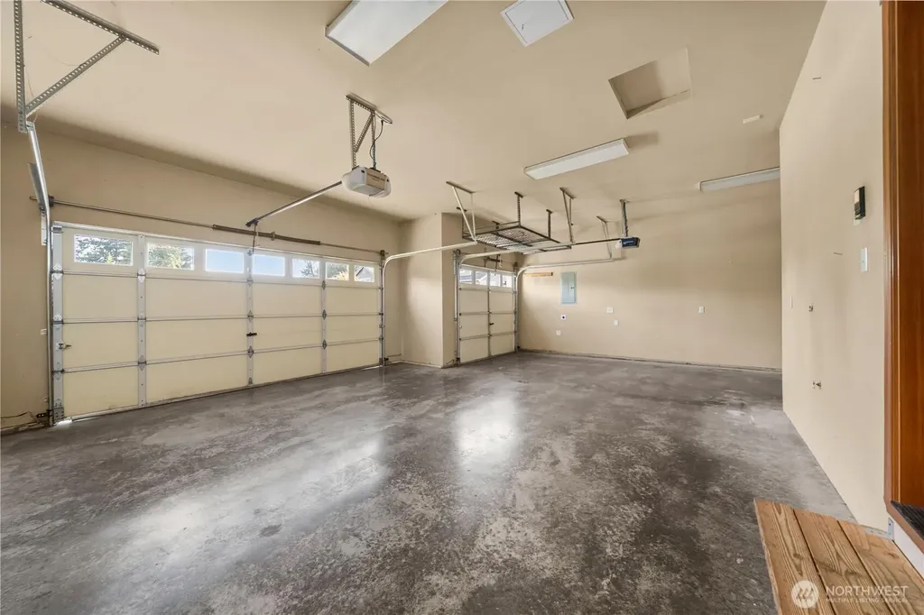 19611 117th Street E Bonney Lake WA 98391