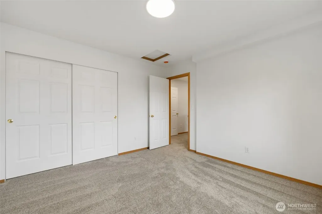 3560 Courtyard Lane Bremerton WA 99310
