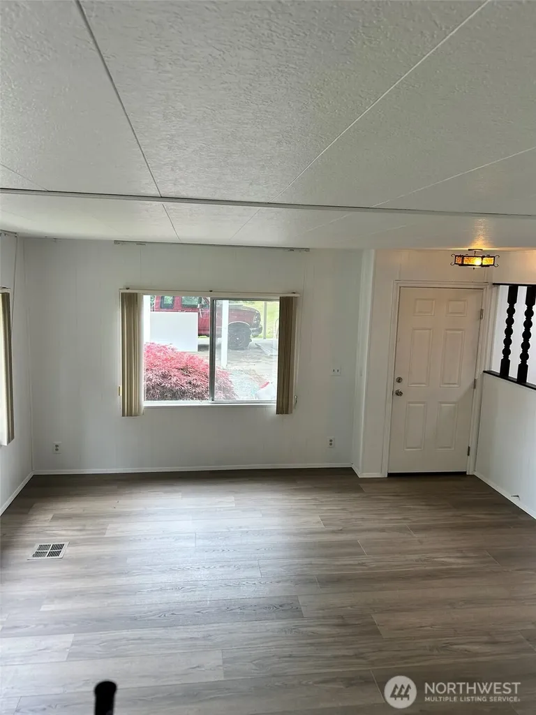 791 W Elliott Court Sequim WA 98382