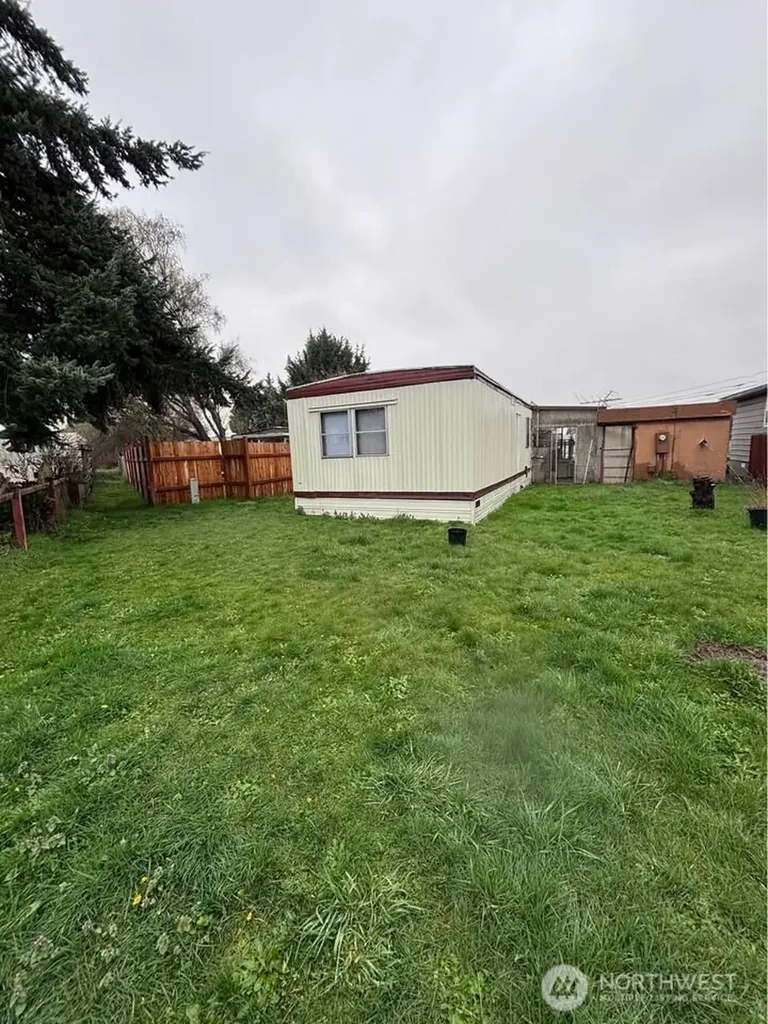 72224 48th Street Ct E Fife WA 98424