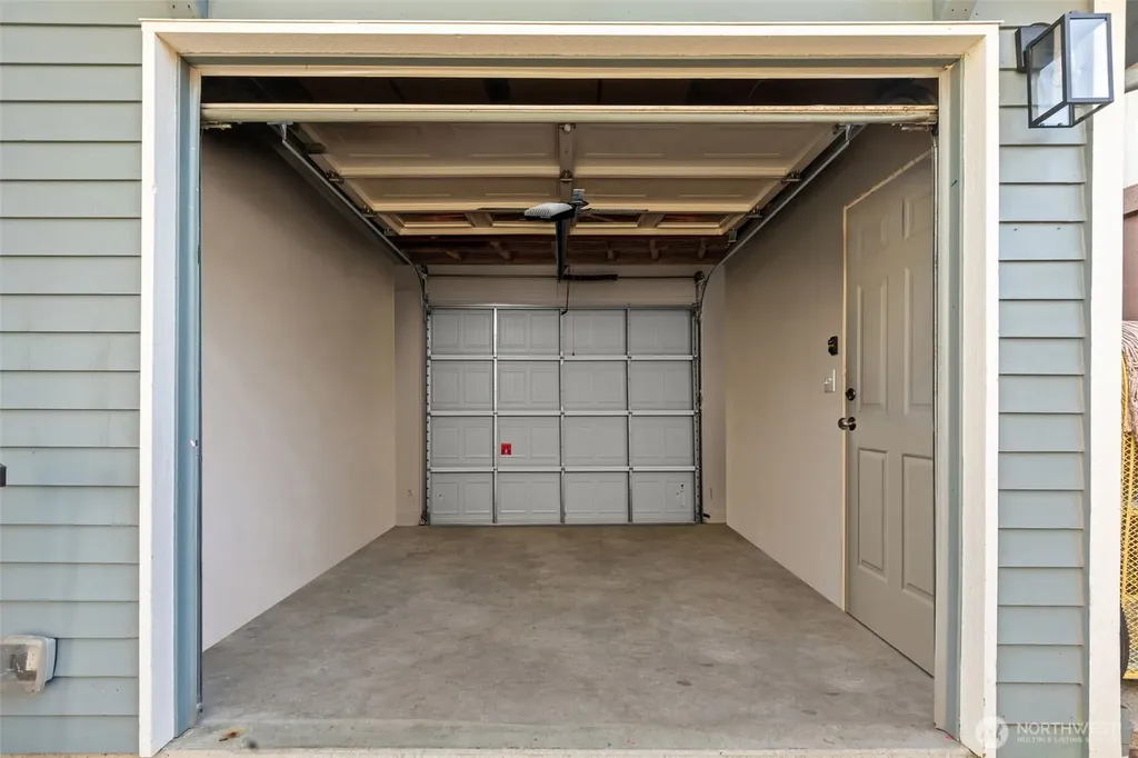 1721 Mcdougall Avenue Everett WA 98201