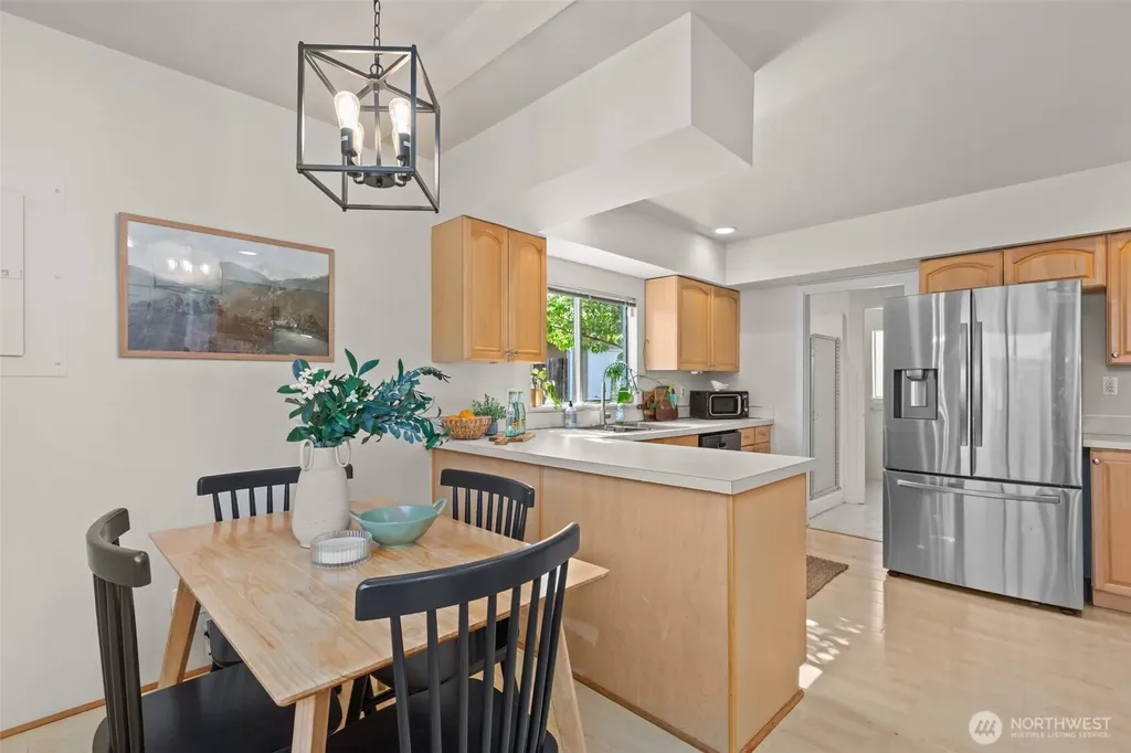 1721 Mcdougall Avenue Everett WA 98201