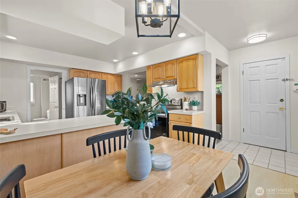1721 Mcdougall Avenue Everett WA 98201