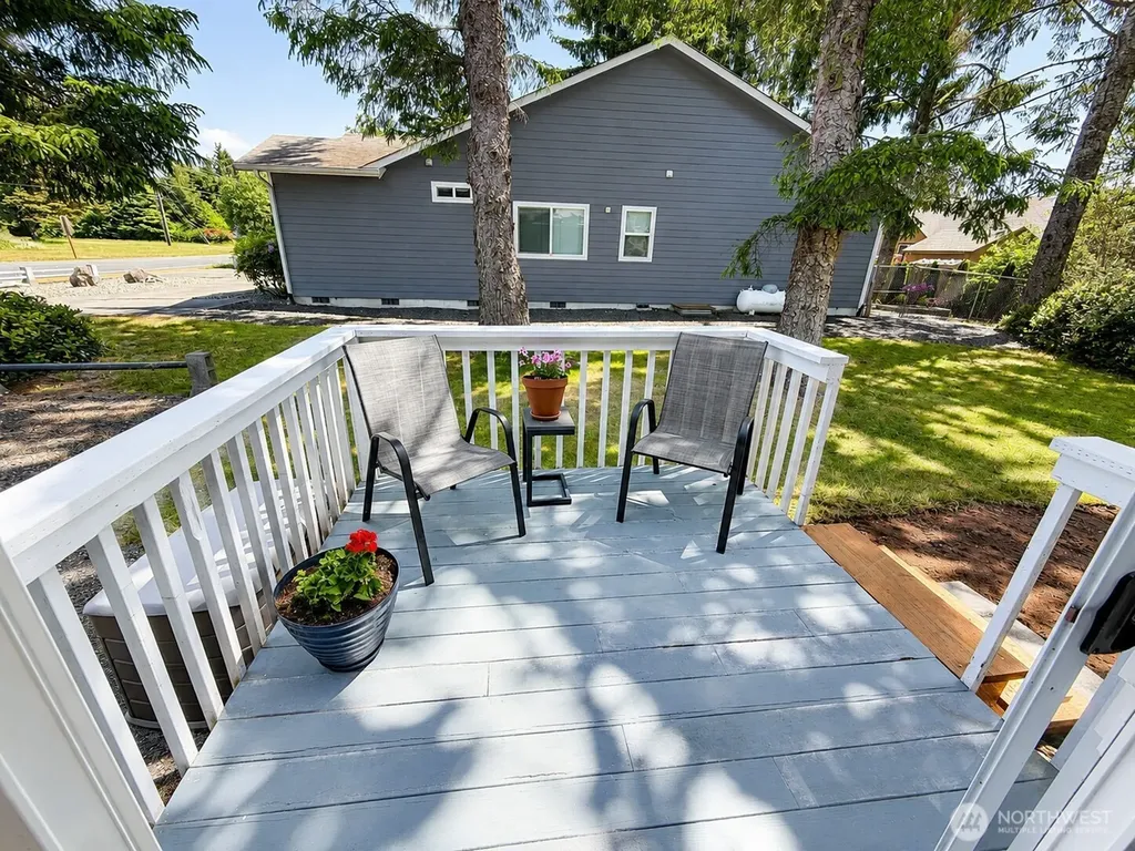 181 Point Brown Avenue NW Ocean Shores WA 98569